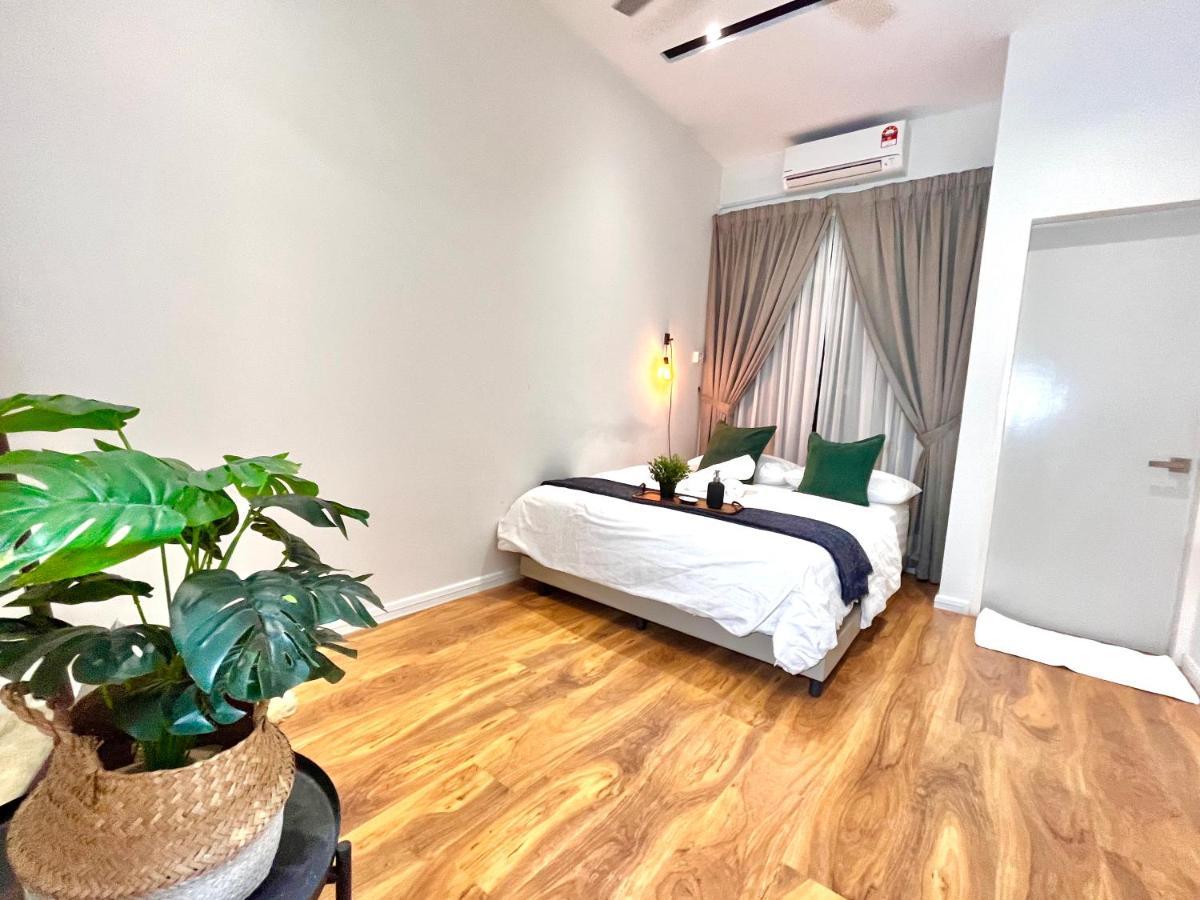 Luxury 2-Storey Terrace House Near Ioi City Mall Putrajaya Eksteriør bilde